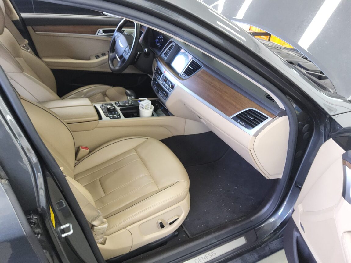 GENESIS G80 3.8 GDi PRESTIGE 2017 - zdjęcie 14