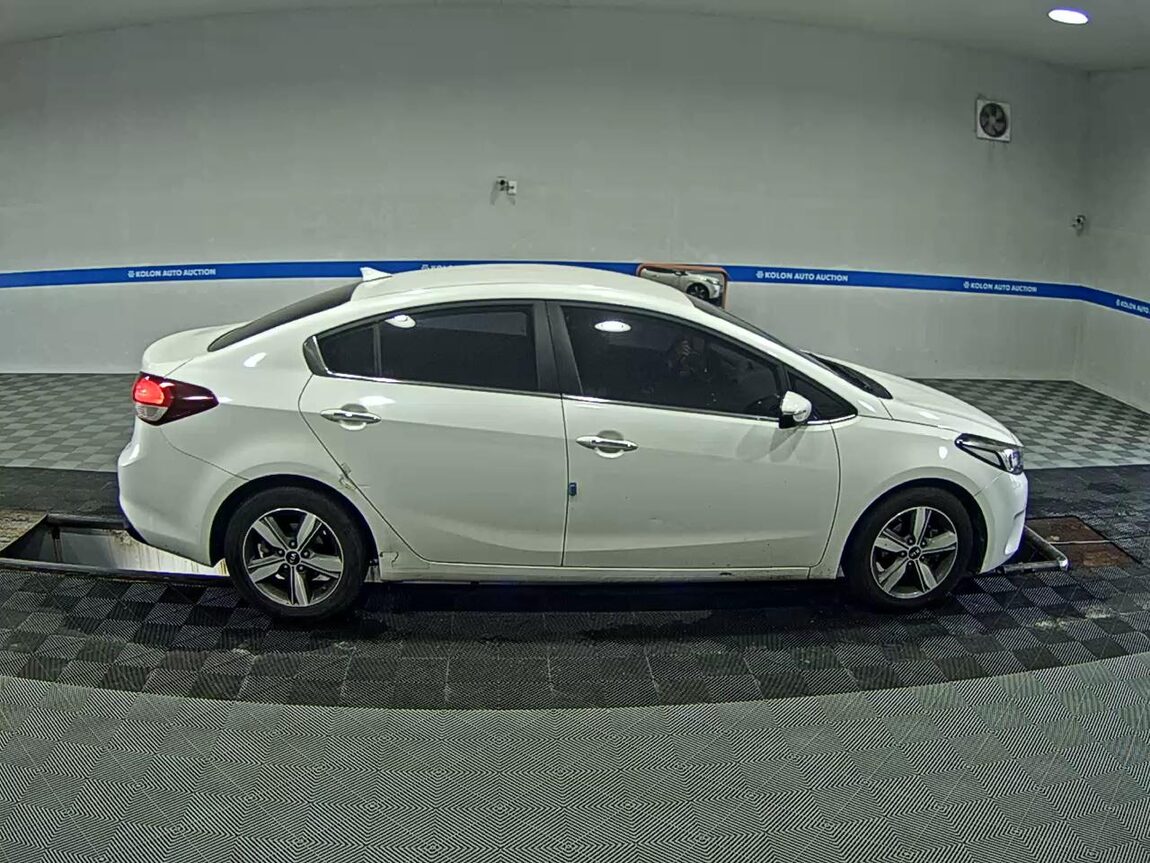 KIA THE NEW K3 1.6 GDI PRESTIGE 2016 - zdjęcie 4