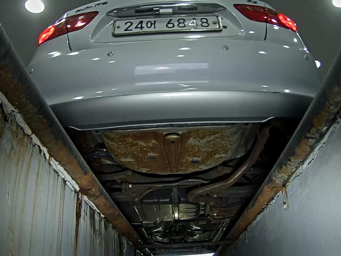 HYUNDAI AVANTE HD 1.6 VVT S16 LUXURY 2010 - zdjęcie 8