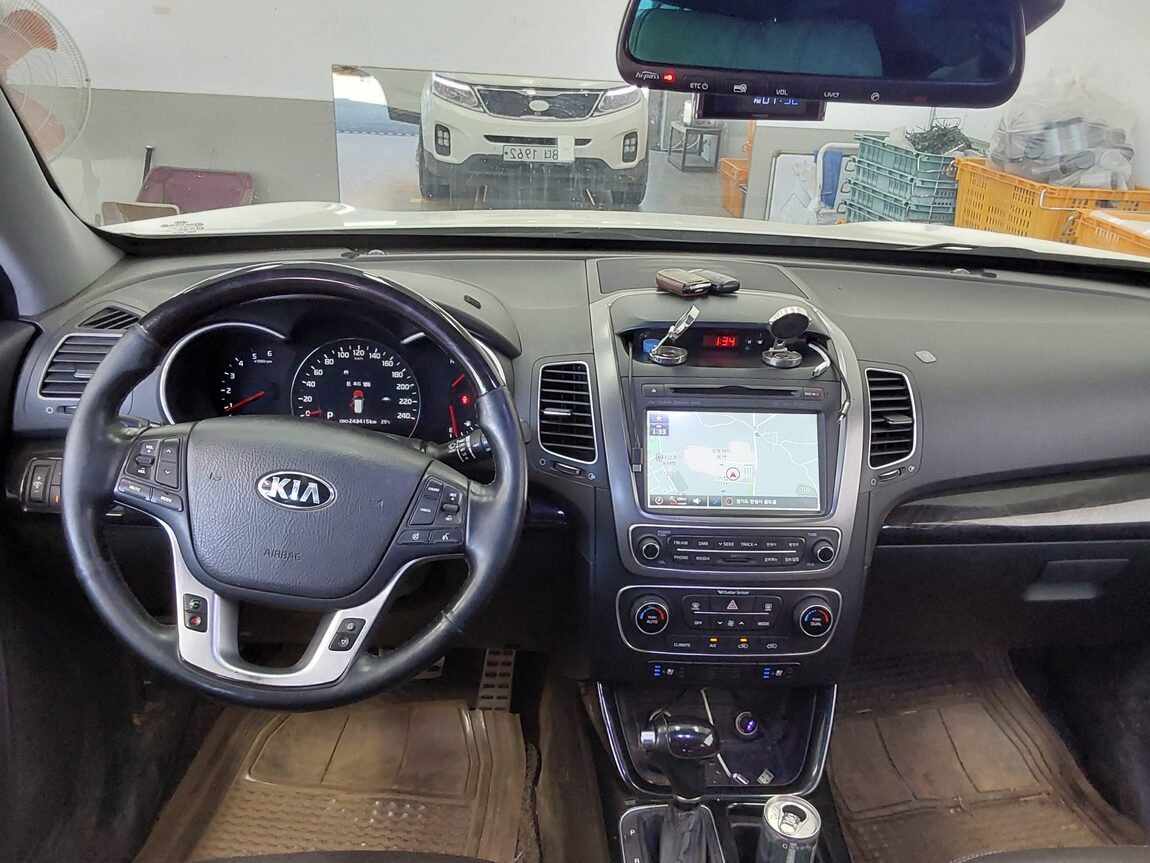 KIA NEW SORENTO R R2.2 4WD NOBLESSE 2014 - zdjęcie 11