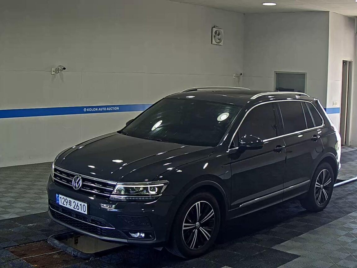 VOLKSWAGEN TIGUAN (2ND GEN) 2.0 TDI PRESTIGE 2020 - zdjęcie 2