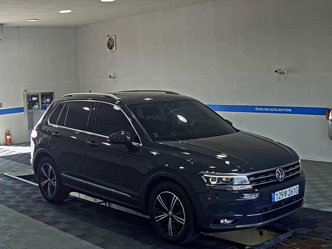 VOLKSWAGEN TIGUAN (2ND GEN) 2.0 TDI PRESTIGE 2020 - zdjęcie 3