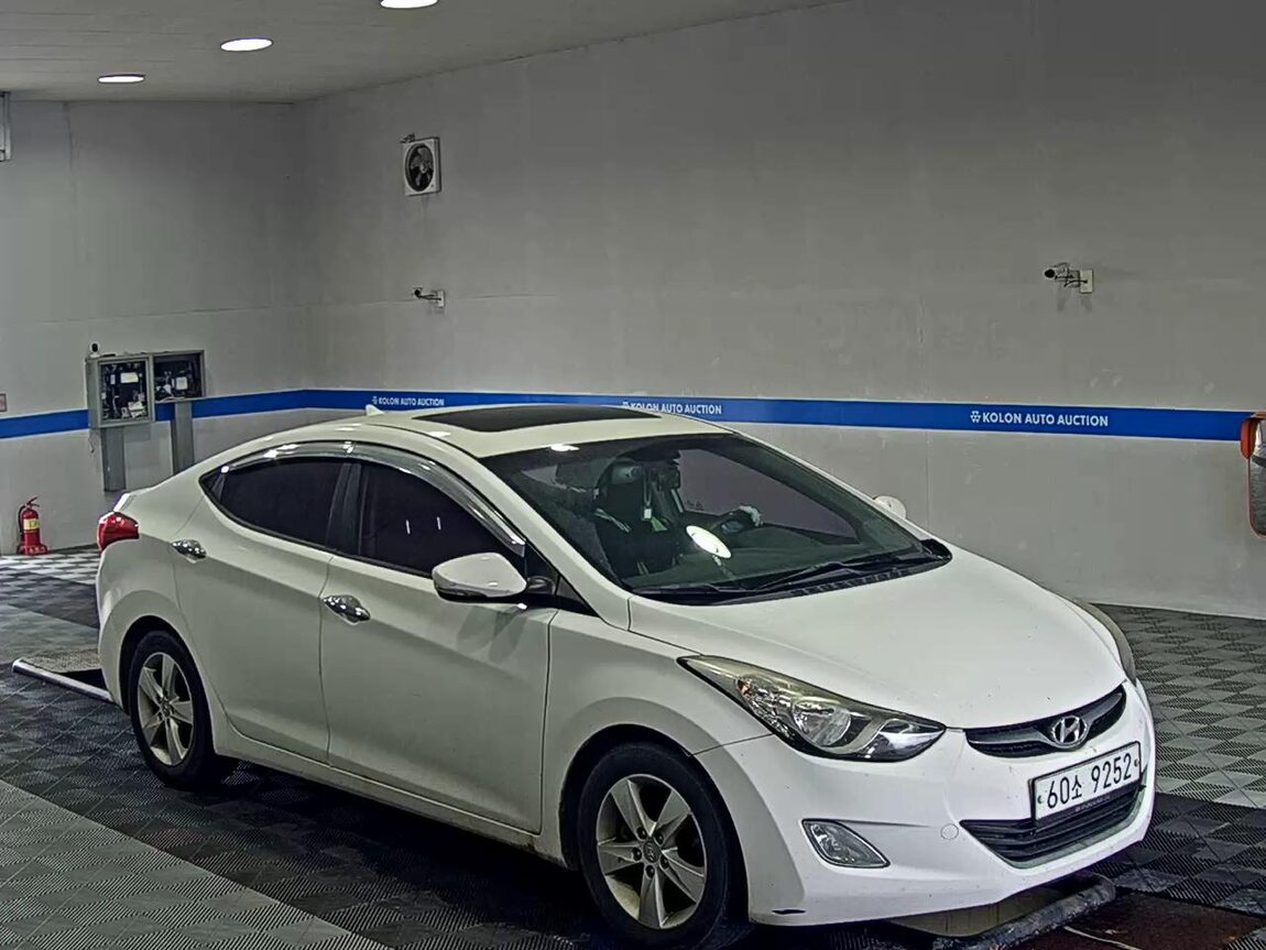 HYUNDAI AVANTE MD M16 GDi PREMIER 2012 - zdjęcie 3
