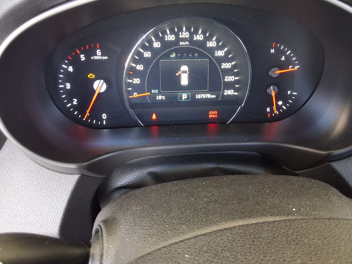 KIA ALL NEW SORENTO R2.0 2WD NOBLESSE SPECIAL 2015 - zdjęcie 9
