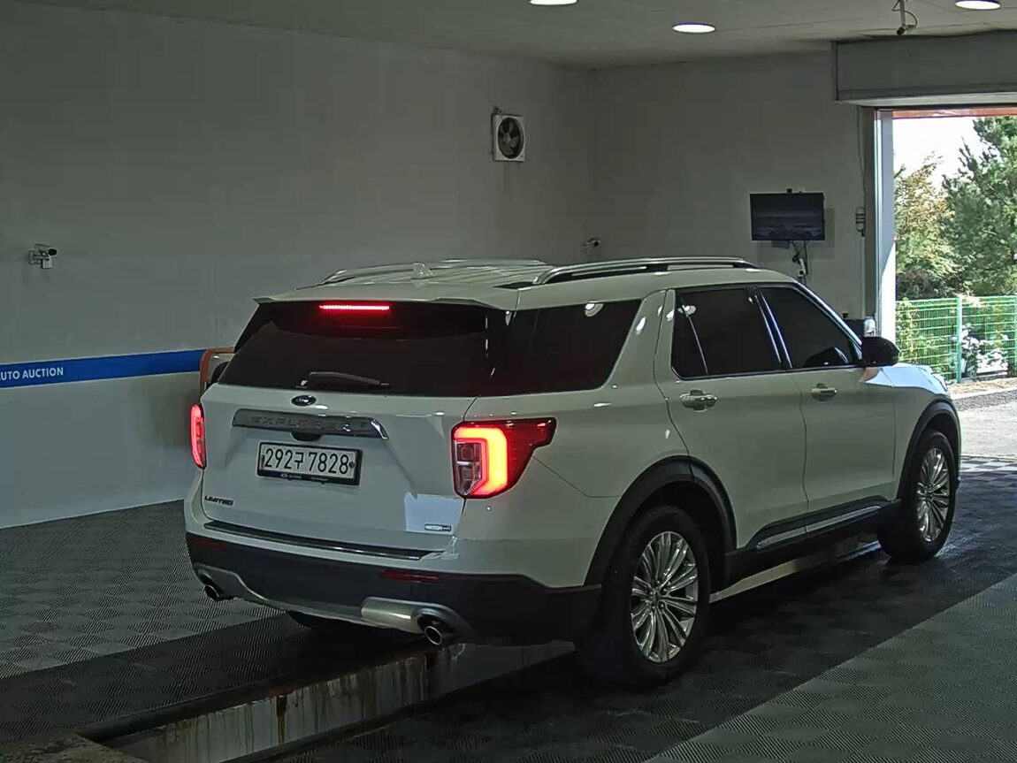 FORD EXPLORER (6TH GEN) 2.3 AWD LIMITED 2020 - zdjęcie 5