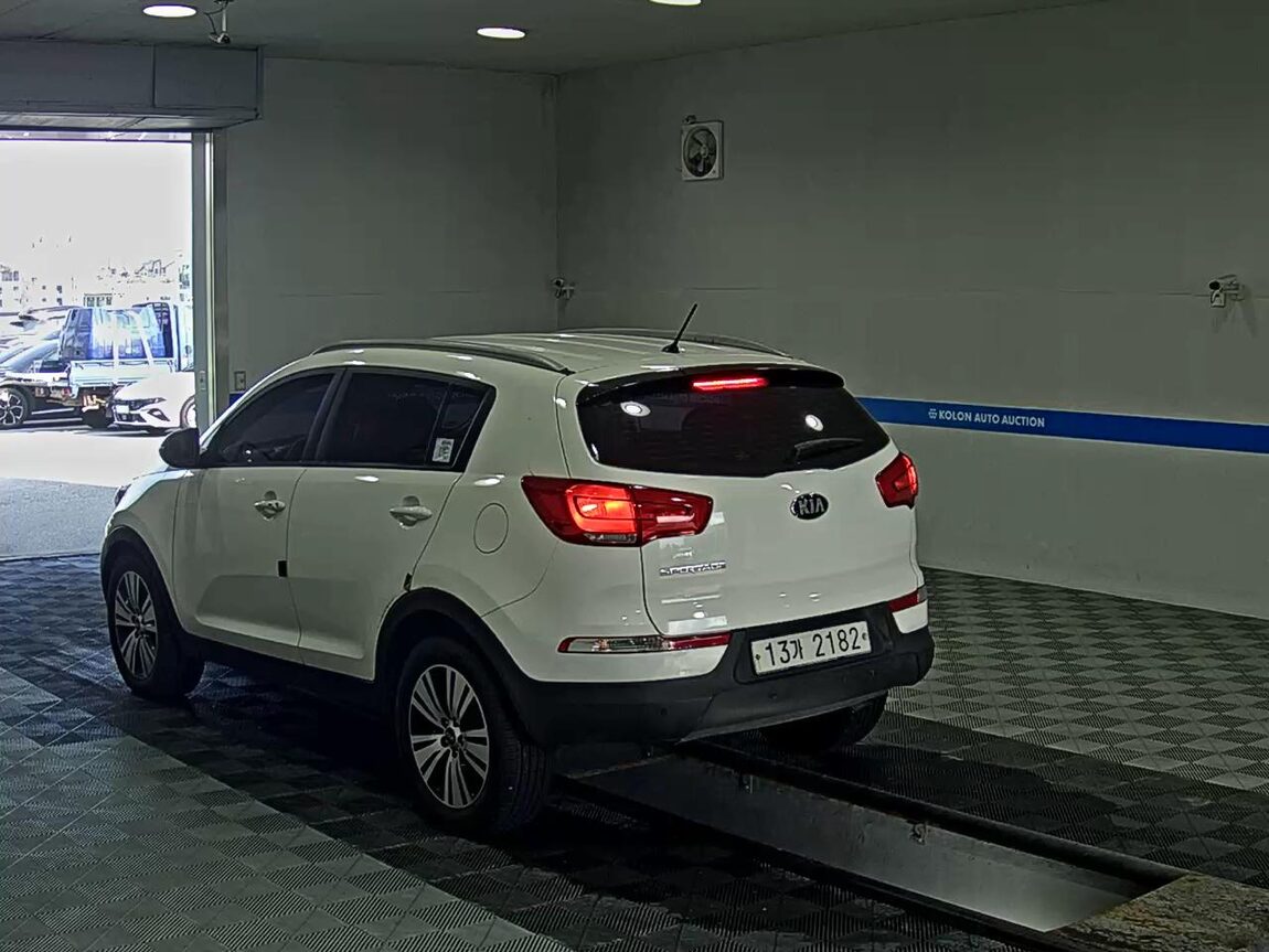 KIA THE NEW SPORTAGE R DIESEL R2.0 2WD TRENDY 2014 - zdjęcie 6
