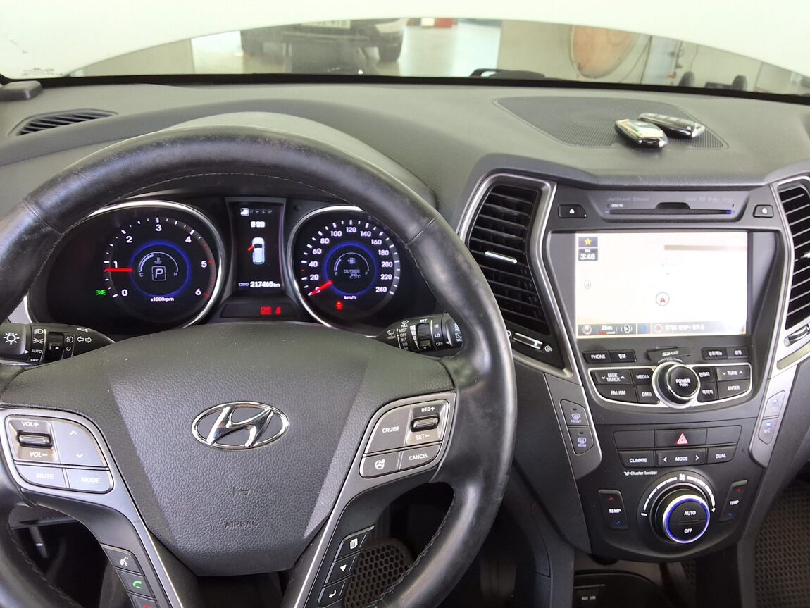 HYUNDAI SANTA FE (DM) DIESEL R2.0 4WD EXCLUSIVE 2013 - zdjęcie 17