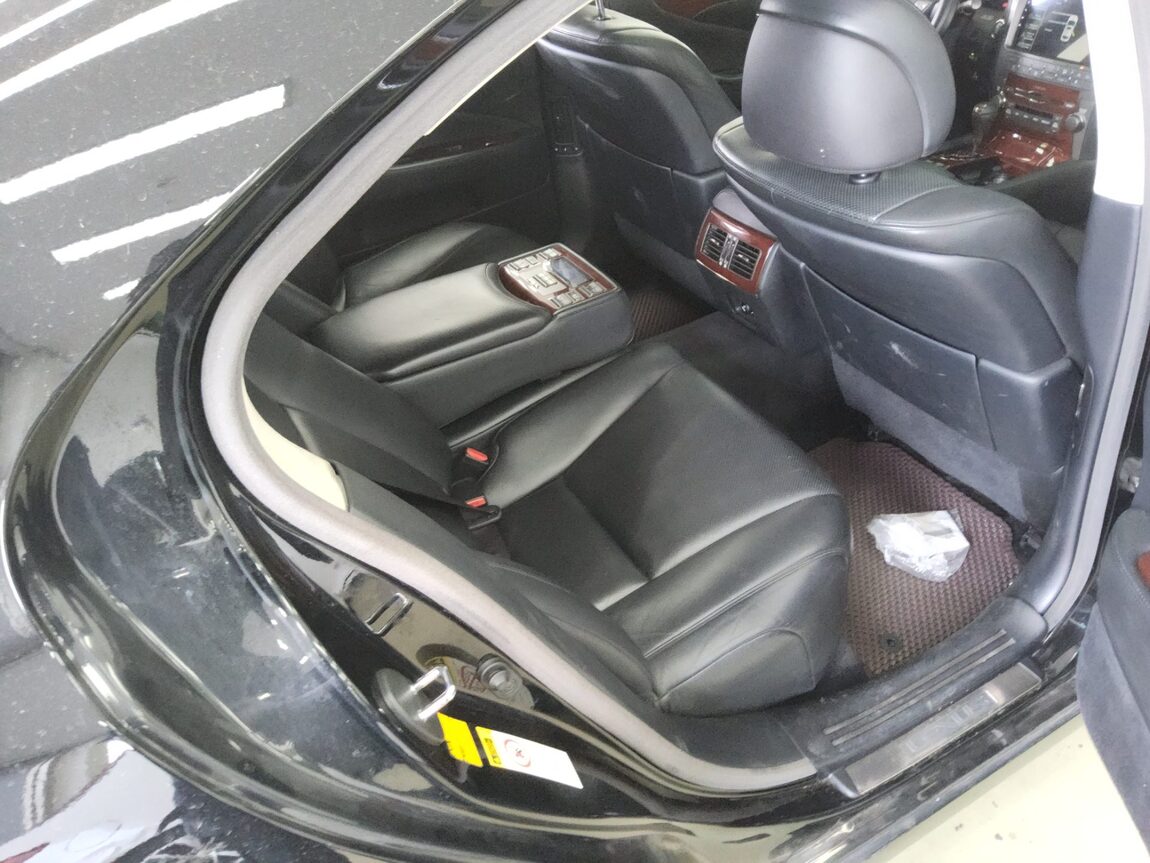 LEXUS LS (4TH GEN) 460 AWD 2009 - zdjęcie 13