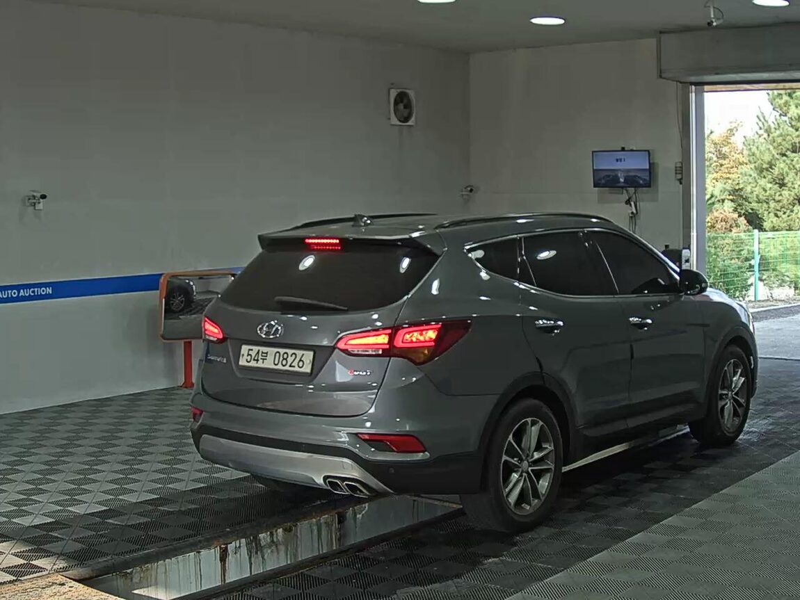 HYUNDAI SANTA FE THE PRIME DIESEL R2.0 2WD PREMIUM 2016 - zdjęcie 5