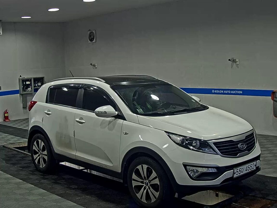 KIA SPORTAGE R DIESEL R2.0 2WD TLX PREMIUM MODEL 2011 - zdjęcie 3