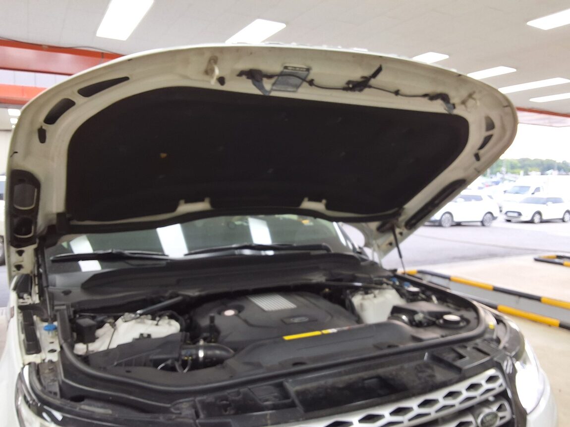 LAND ROVER RANGE ROVER SPORT (2ND GEN) 3.0 SDV6 HSE 2015 - zdjęcie 18