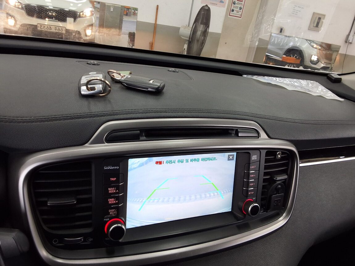 KIA ALL NEW SORENTO R2.0 2WD PRESTIGE 2015 - zdjęcie 17