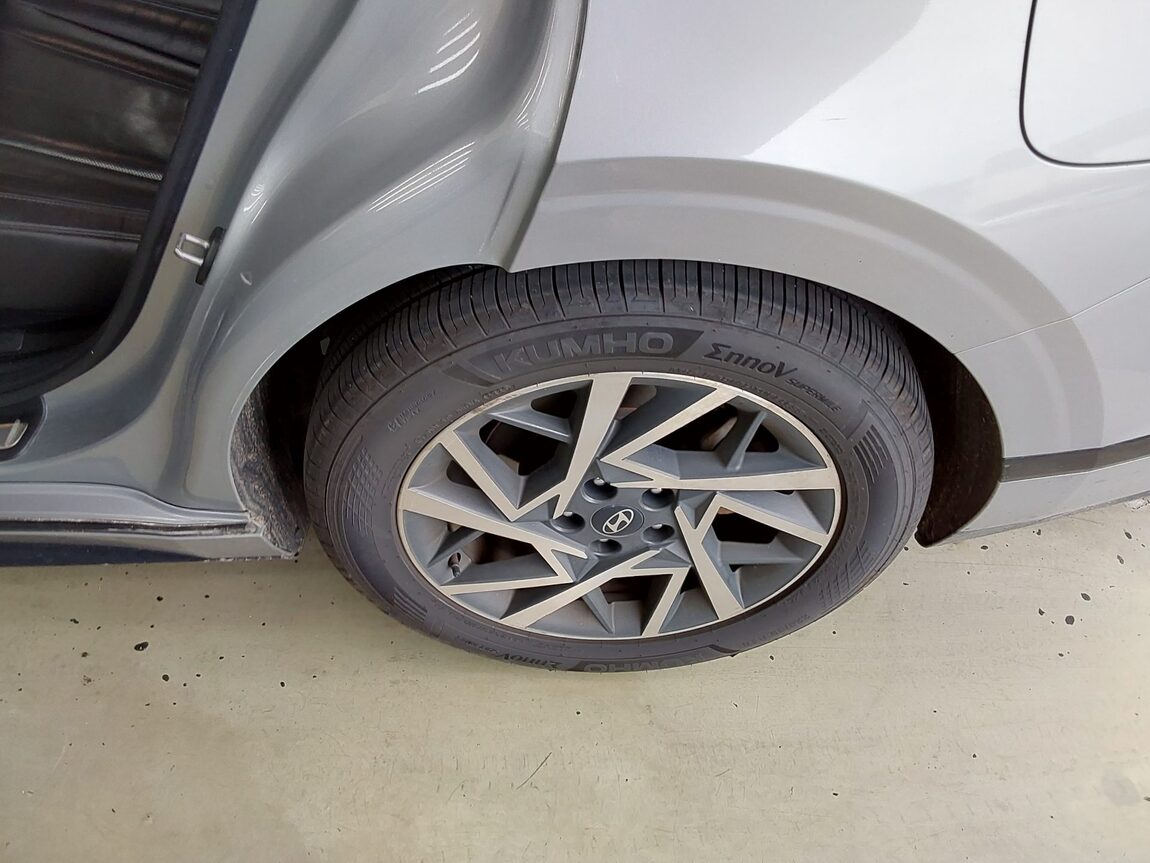 HYUNDAI THE ALL NEW GRANDEUR LPi 3.5 COMMERCIAL PREMIUM MODEL 2024 - zdjęcie 21