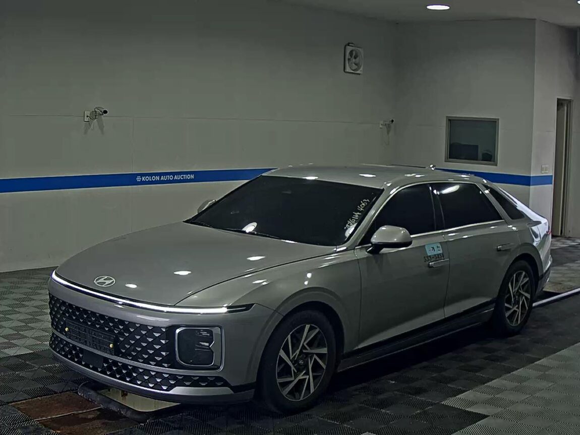 HYUNDAI THE ALL NEW GRANDEUR LPi 3.5 COMMERCIAL PREMIUM MODEL 2024 - zdjęcie 2
