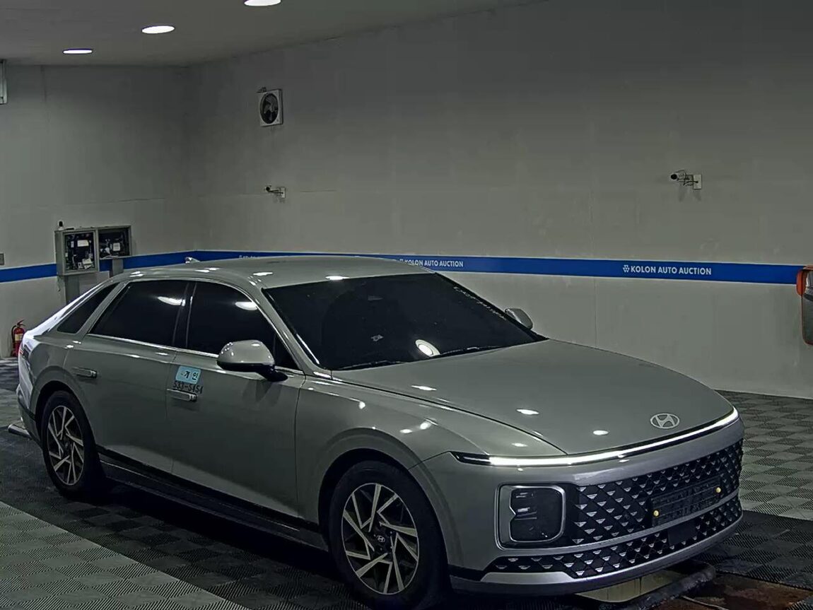 HYUNDAI THE ALL NEW GRANDEUR LPi 3.5 COMMERCIAL PREMIUM MODEL 2024 - zdjęcie 3
