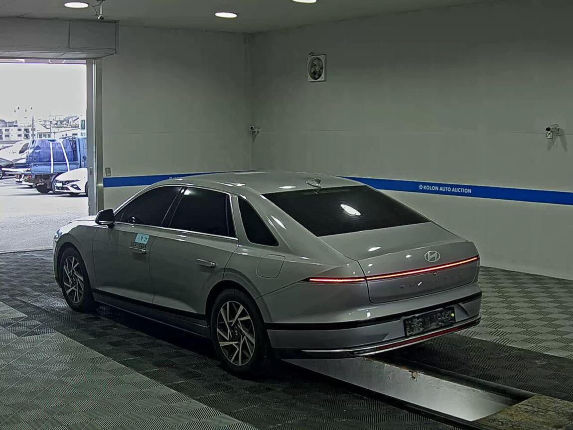 HYUNDAI THE ALL NEW GRANDEUR LPi 3.5 COMMERCIAL PREMIUM MODEL 2024 - zdjęcie 6