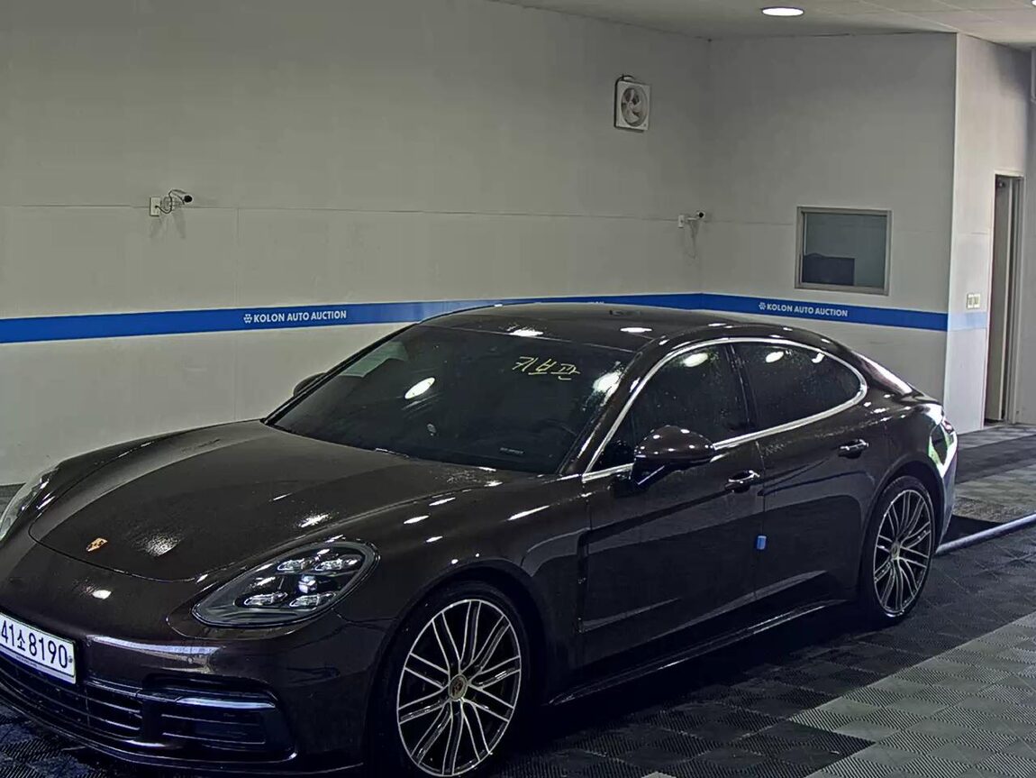 PORSCHE PANAMERA (2ND GEN) 3.0 4 2020 - zdjęcie 2