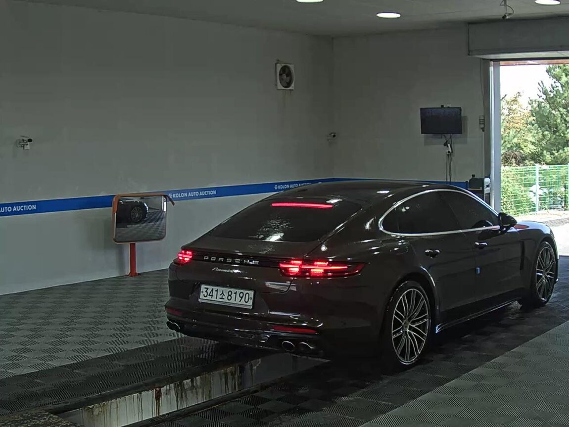 PORSCHE PANAMERA (2ND GEN) 3.0 4 2020 - zdjęcie 5