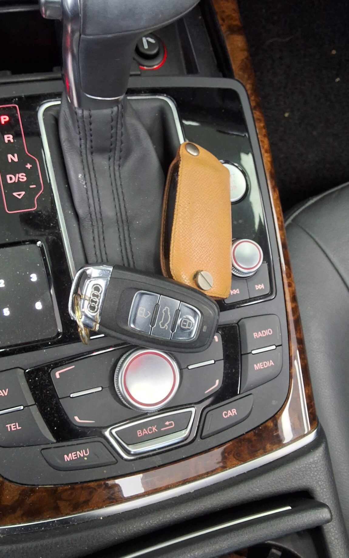 AUDI A6 (4TH GEN) 3.0 TDI QUATTRO LED PACK 2014 - zdjęcie 20