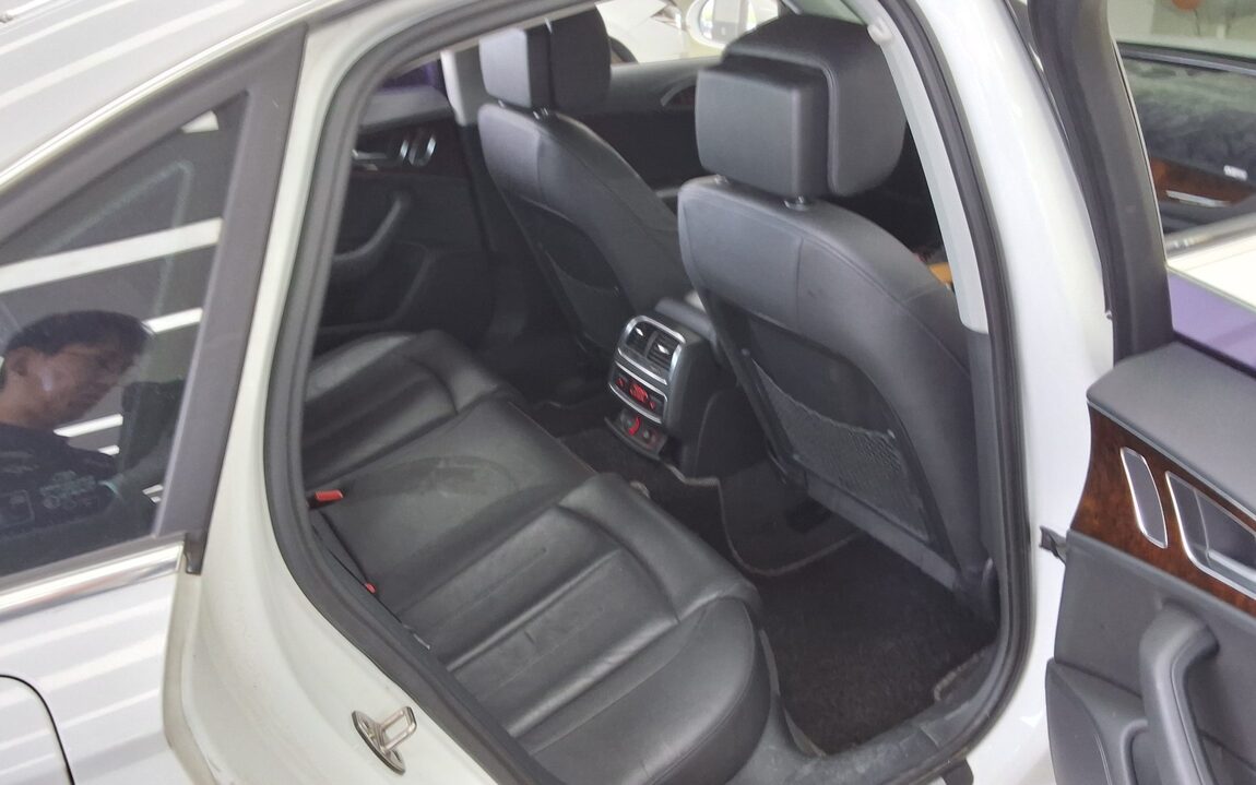 AUDI A6 (4TH GEN) 3.0 TDI QUATTRO LED PACK 2014 - zdjęcie 13