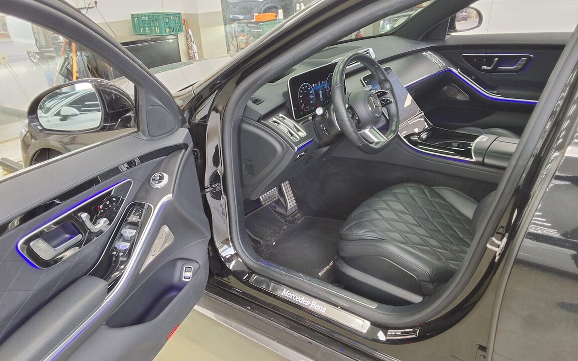 MERCEDES-BENZ S-CLASS (7TH GEN) S400d 4MATIC 2022 - zdjęcie 10
