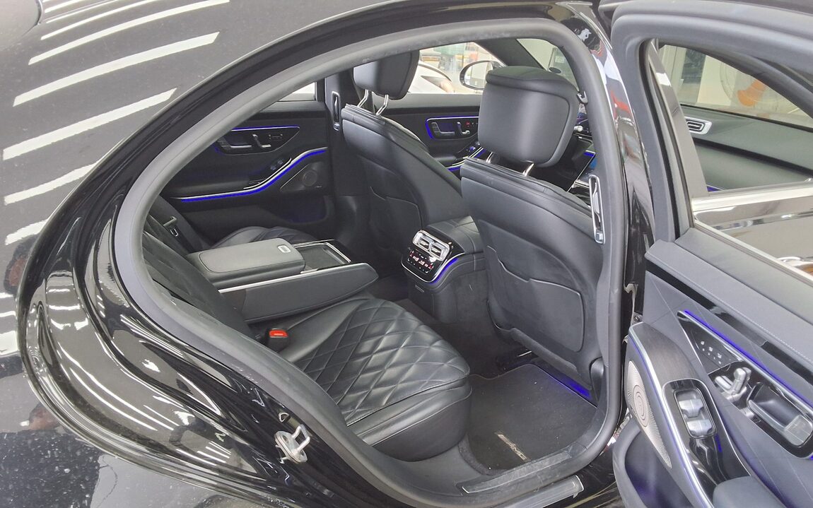 MERCEDES-BENZ S-CLASS (7TH GEN) S400d 4MATIC 2022 - zdjęcie 13