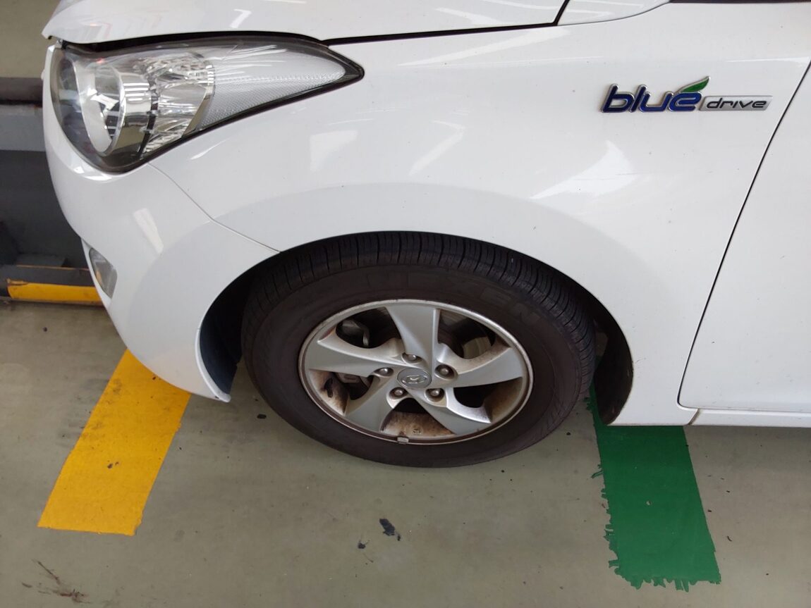HYUNDAI AVANTE MD M16 GDi BLUE SAVER 2012 - zdjęcie 21