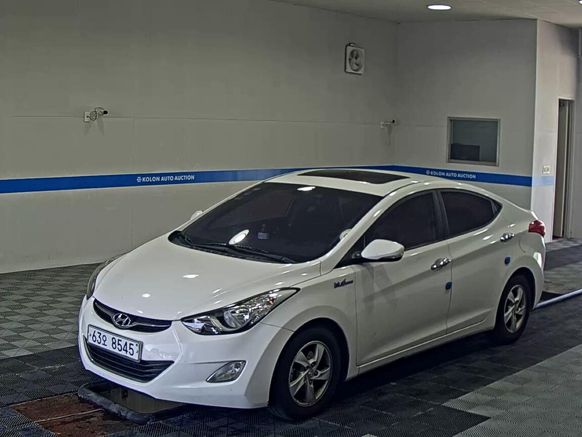 HYUNDAI AVANTE MD M16 GDi BLUE SAVER 2012 - zdjęcie 2