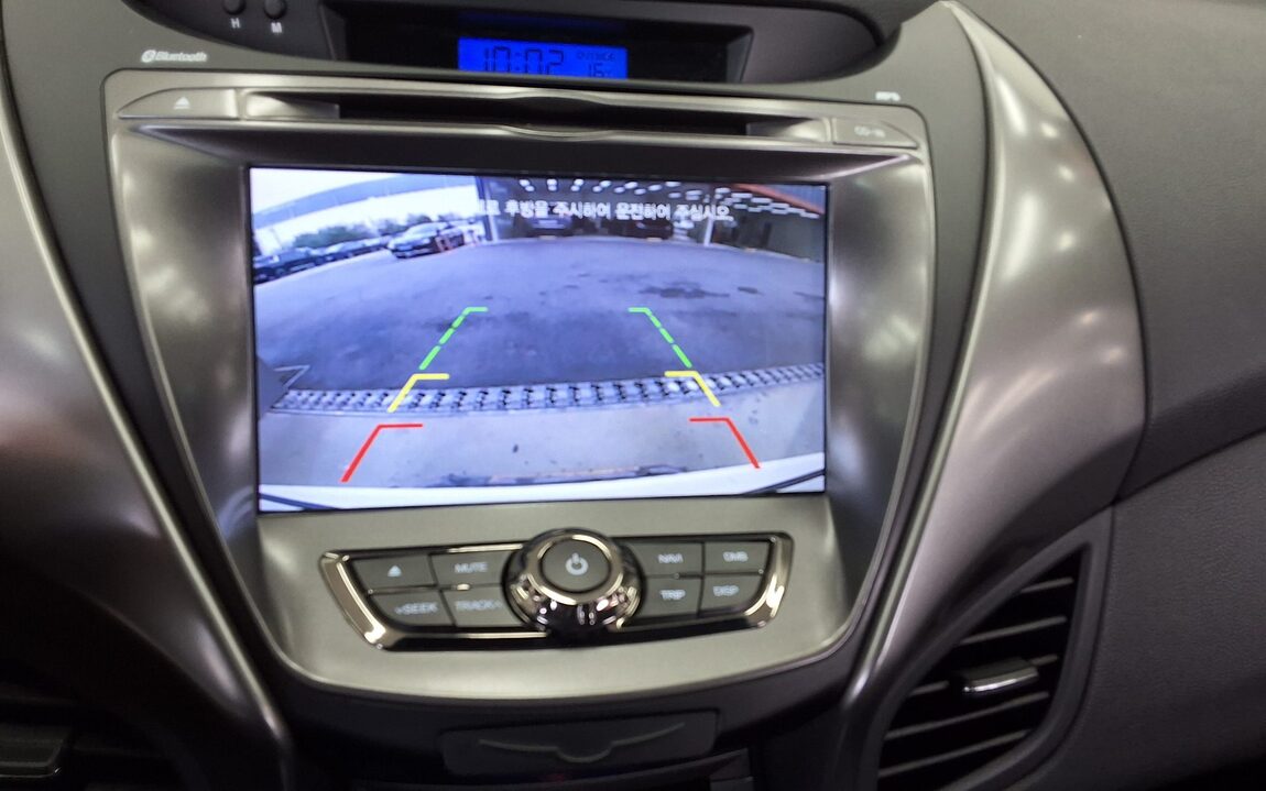 HYUNDAI AVANTE MD M16 GDi MODERN 2014 - zdjęcie 19