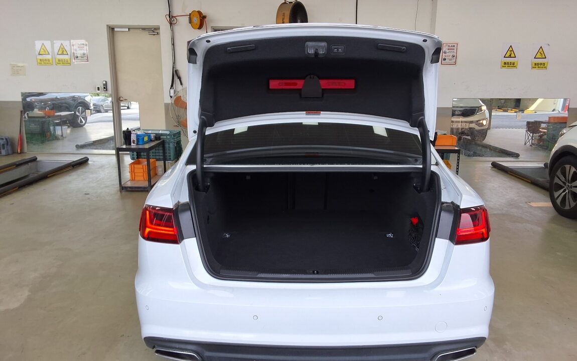 AUDI A6 (4TH GEN) 35 TDI PREMIUM 2016 - zdjęcie 15