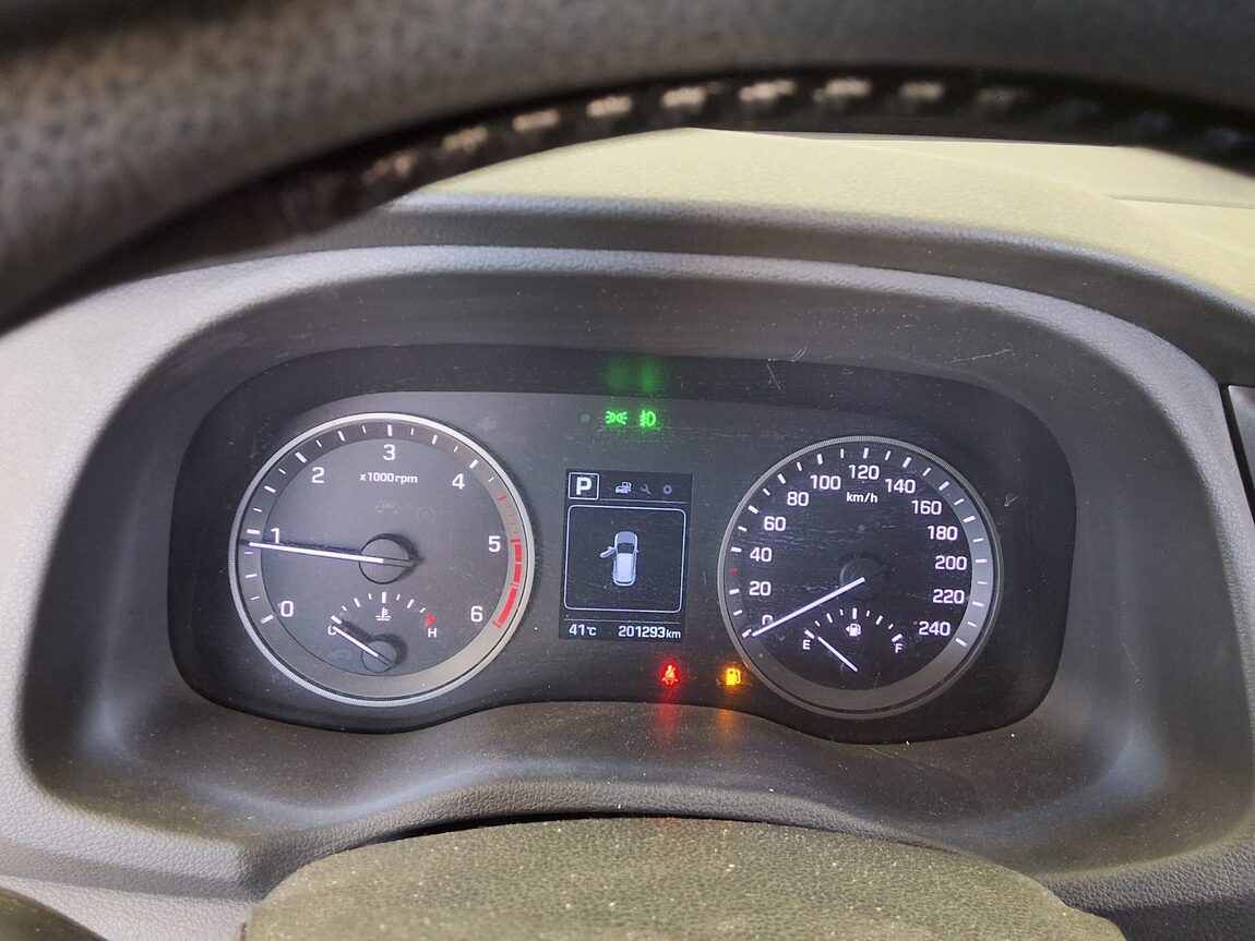HYUNDAI ALL NEW TUCSON DIESEL 1.7 2WD STYLE 2016 - zdjęcie 9