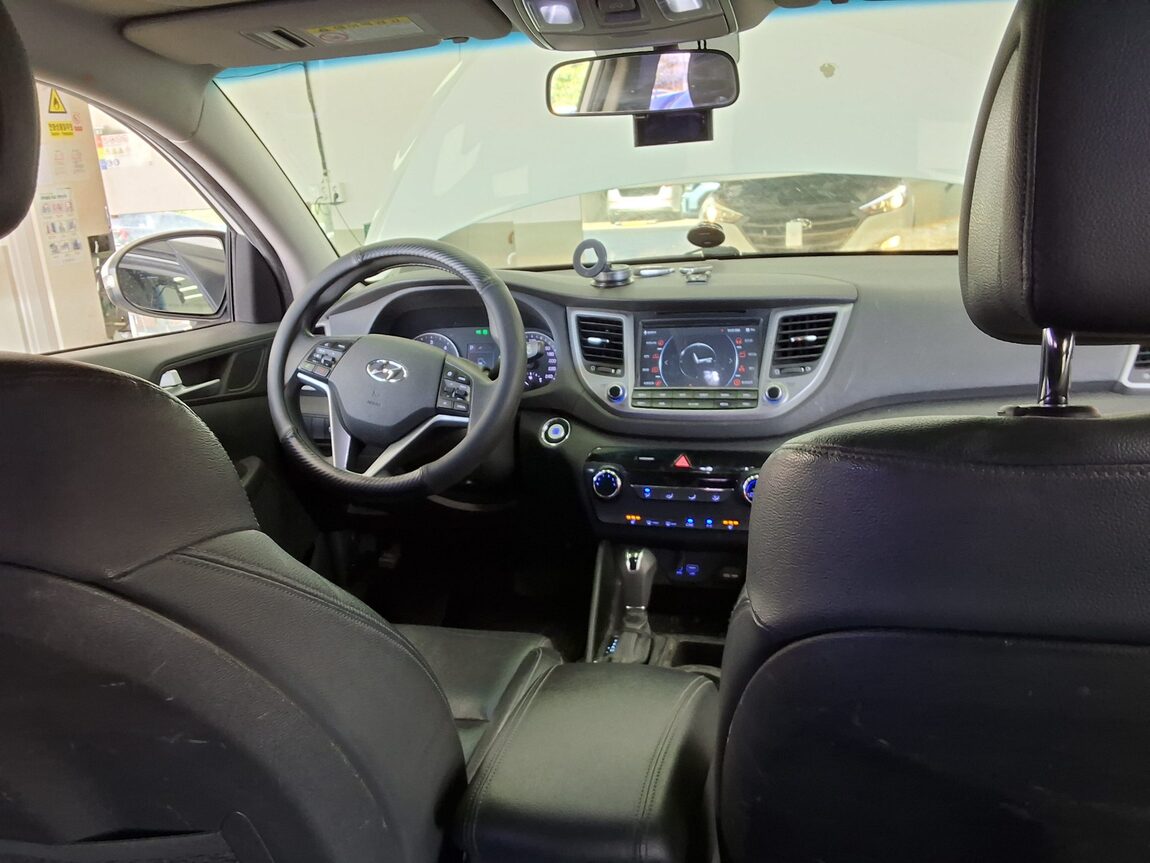 HYUNDAI ALL NEW TUCSON DIESEL 1.7 2WD STYLE 2016 - zdjęcie 11