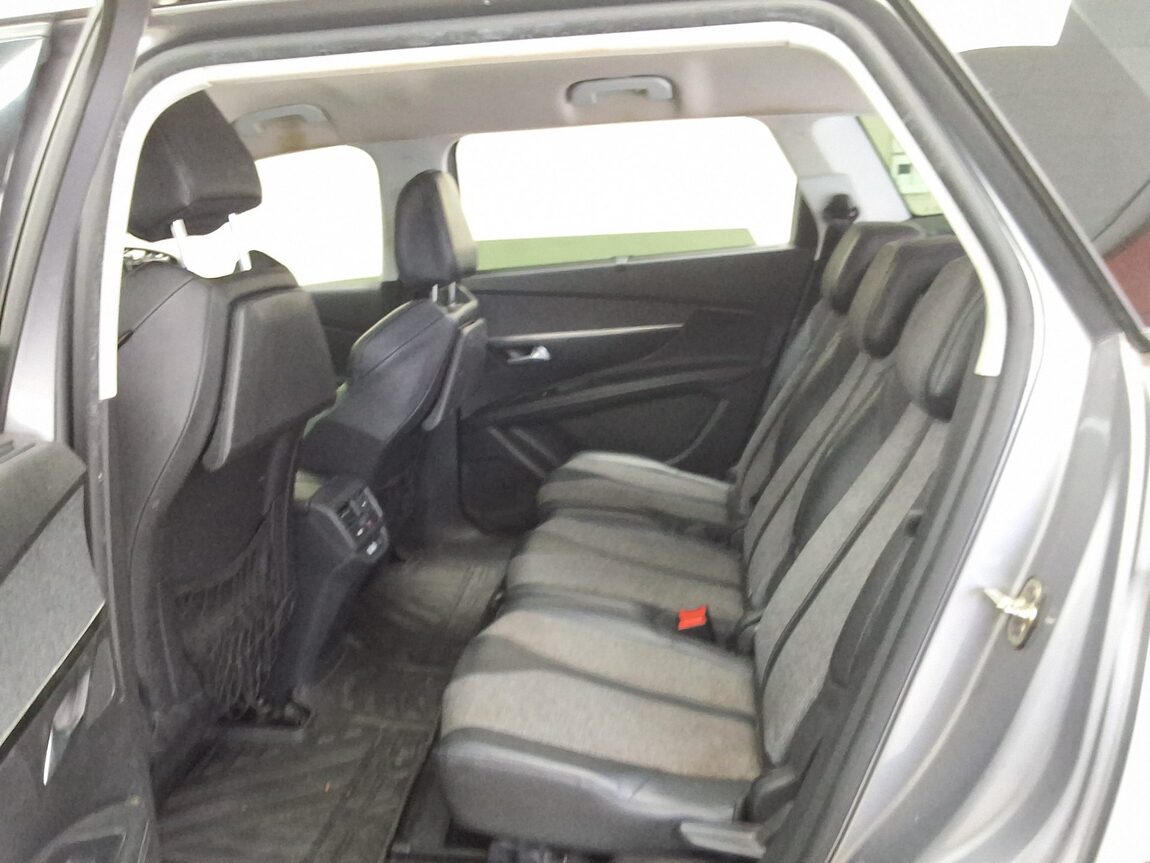 PEUGEOT 5008 (2ND GEN) 1.6 BlueHDi ALLURE 2018 - zdjęcie 13