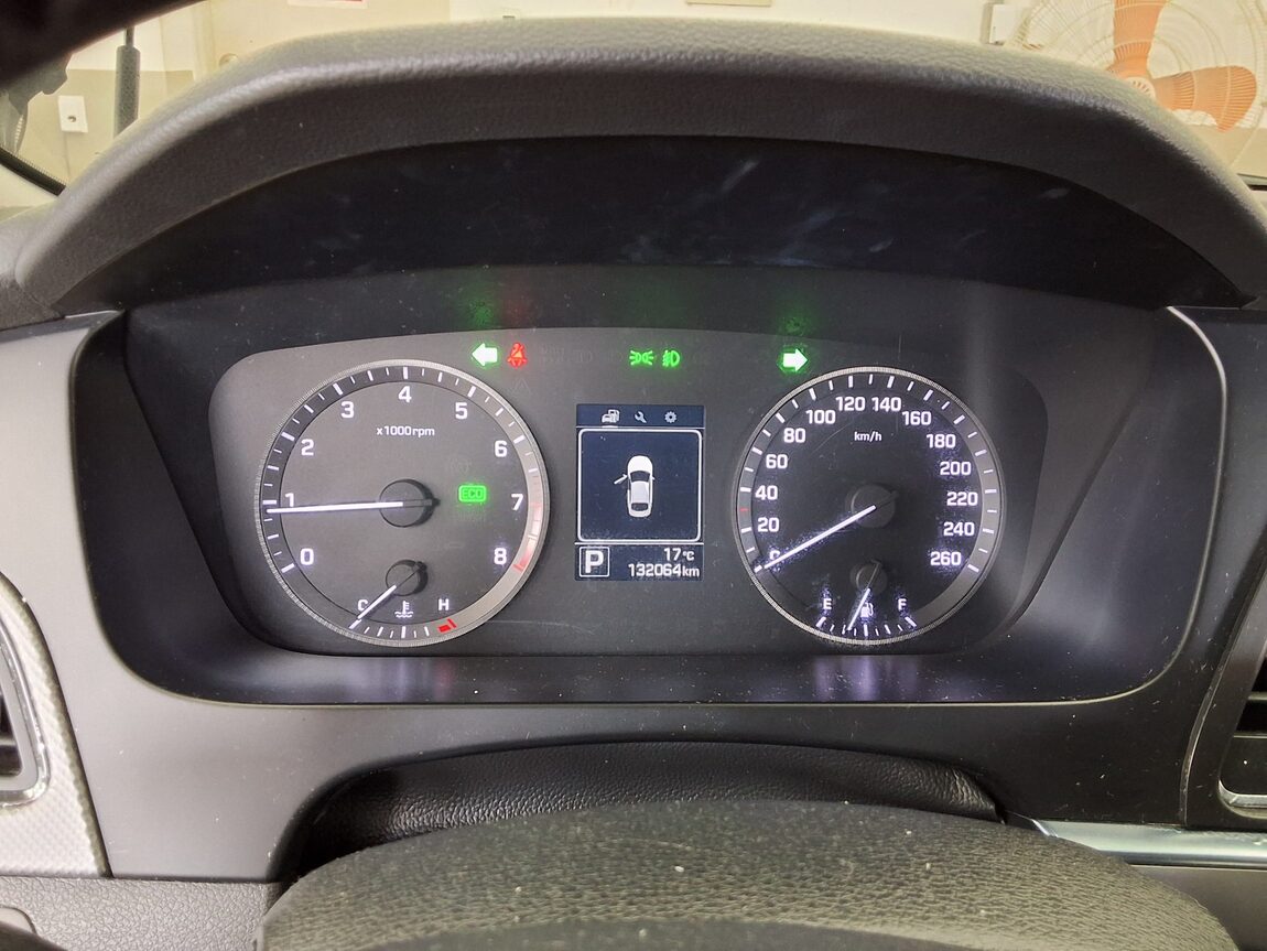 HYUNDAI LF SONATA LPi RENTAL CAR SMART 2015 - zdjęcie 9