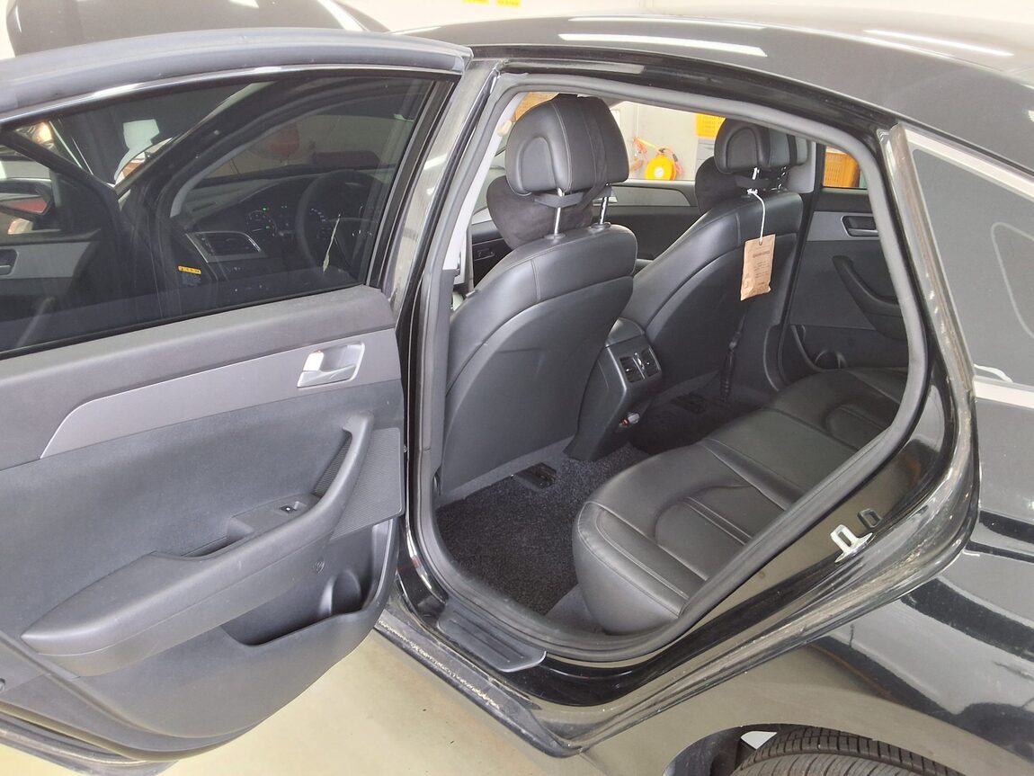 HYUNDAI LF SONATA LPi RENTAL CAR SMART 2015 - zdjęcie 12