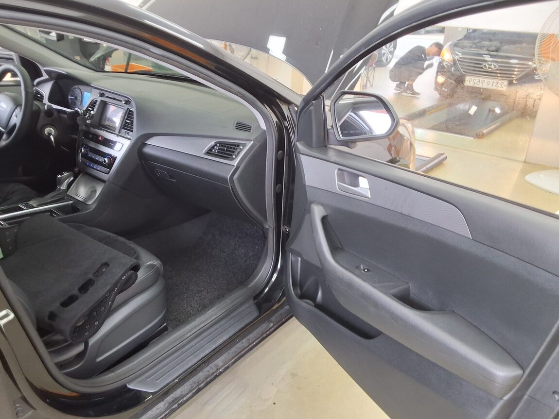 HYUNDAI LF SONATA LPi RENTAL CAR SMART 2015 - zdjęcie 14