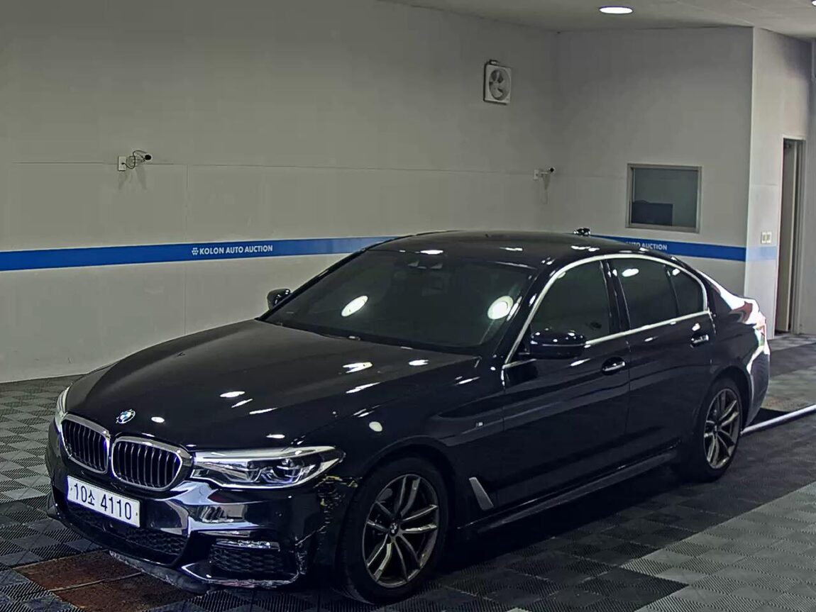 BMW 5 SERIES (7TH GEN) 520d M SPORT PACK PLUS 2018 - zdjęcie 2