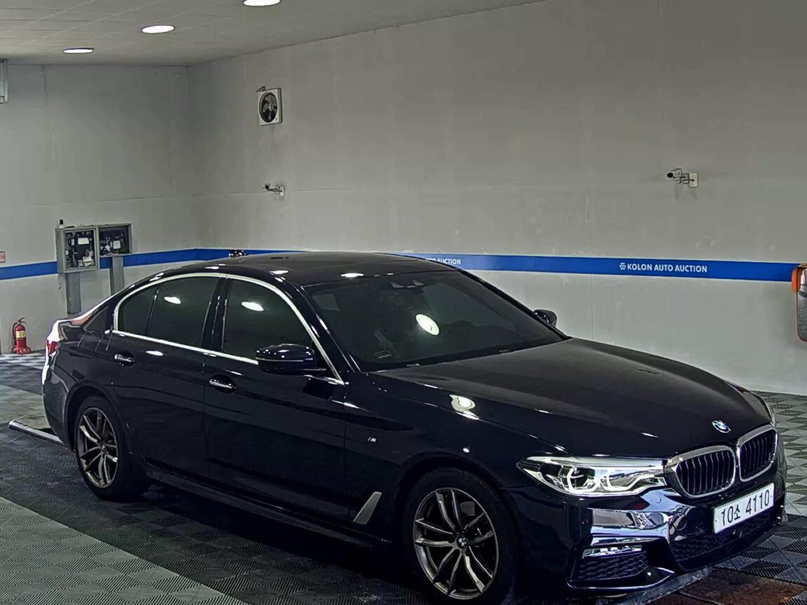 BMW 5 SERIES (7TH GEN) 520d M SPORT PACK PLUS 2018 - zdjęcie 3