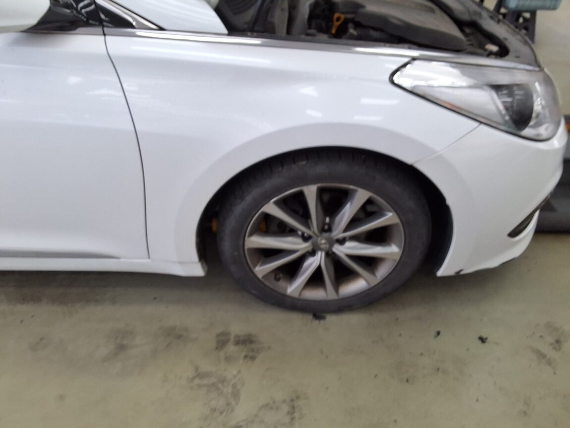 HYUNDAI GRANDEUR HG DIESEL HG 220 PREMIUM 2016 - zdjęcie 23