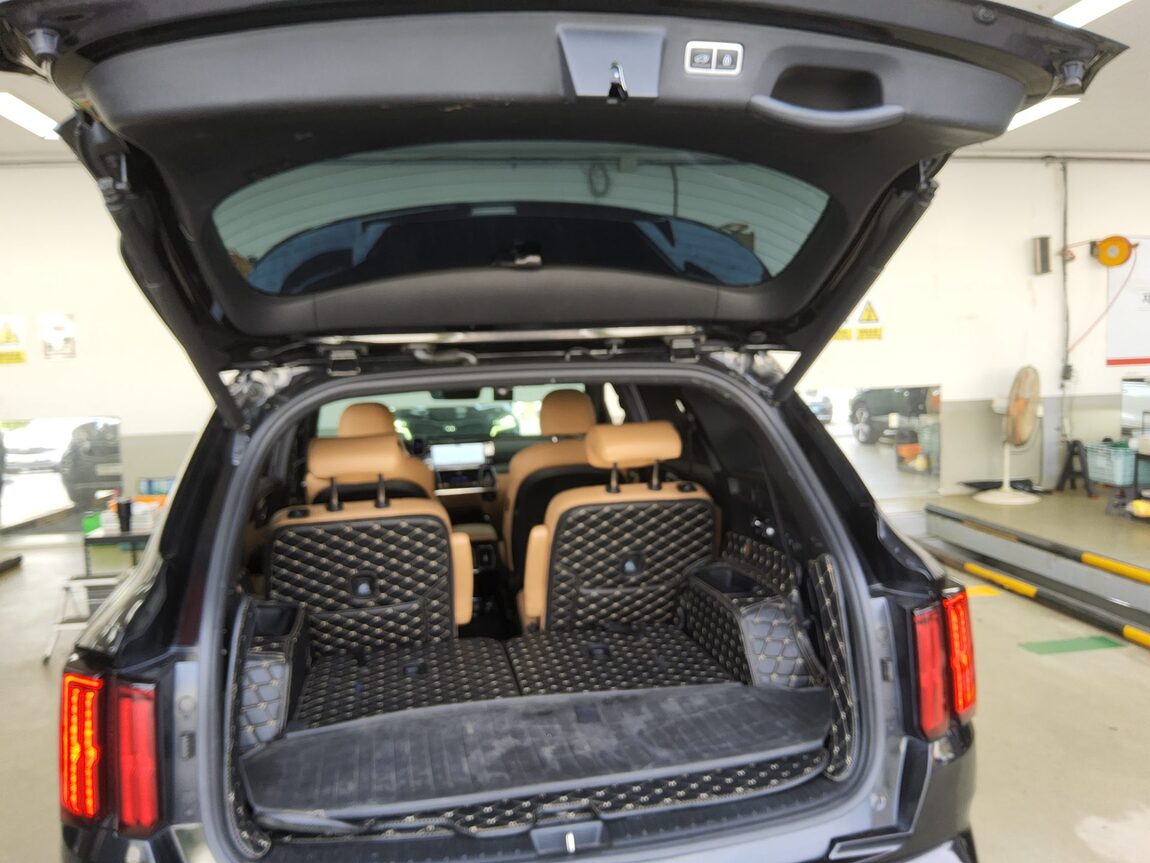 KIA NEW SORENTO (MQ4) 2.2 DIESEL 2WD NOBLESSE 2021 - zdjęcie 15