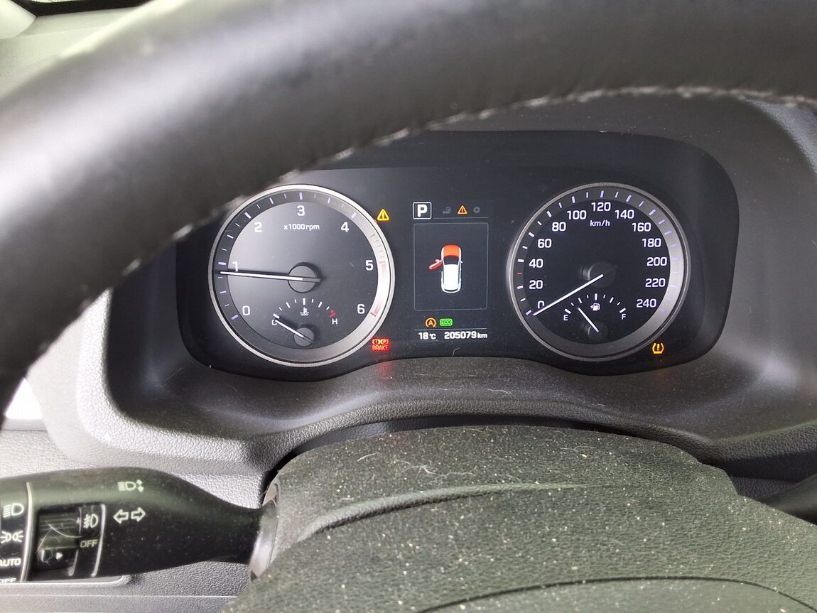 HYUNDAI ALL NEW TUCSON DIESEL 1.7 2WD MODERN 2016 - zdjęcie 9