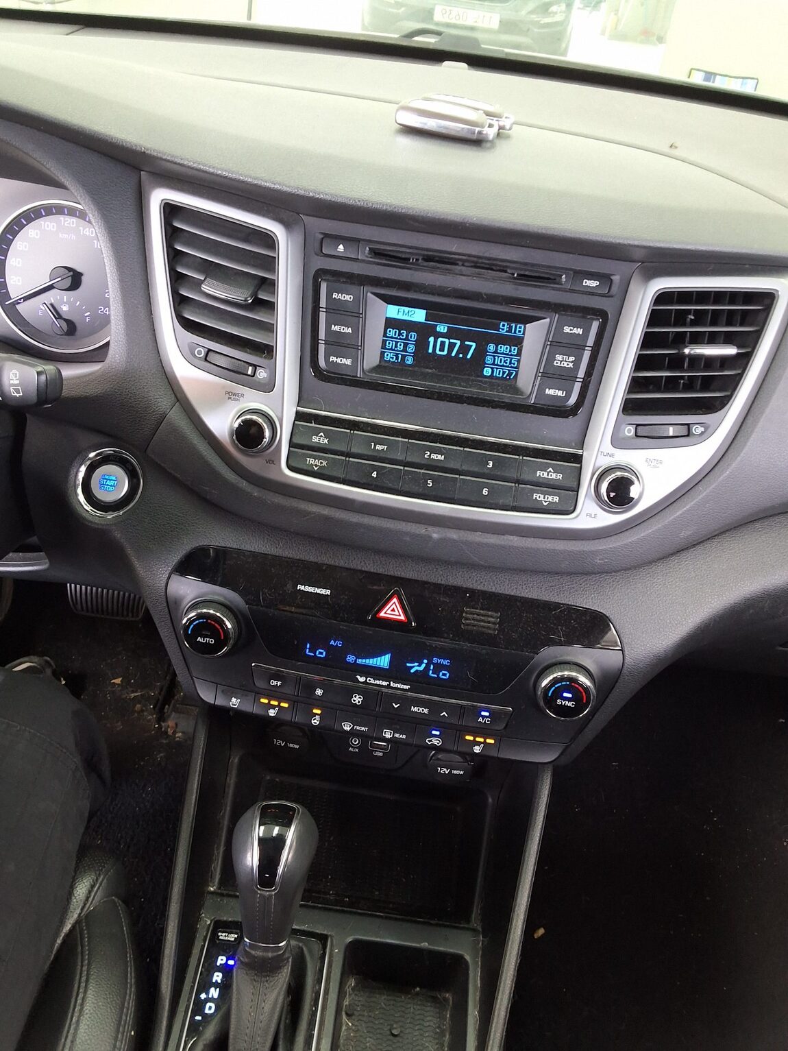 HYUNDAI ALL NEW TUCSON DIESEL 1.7 2WD MODERN 2016 - zdjęcie 17