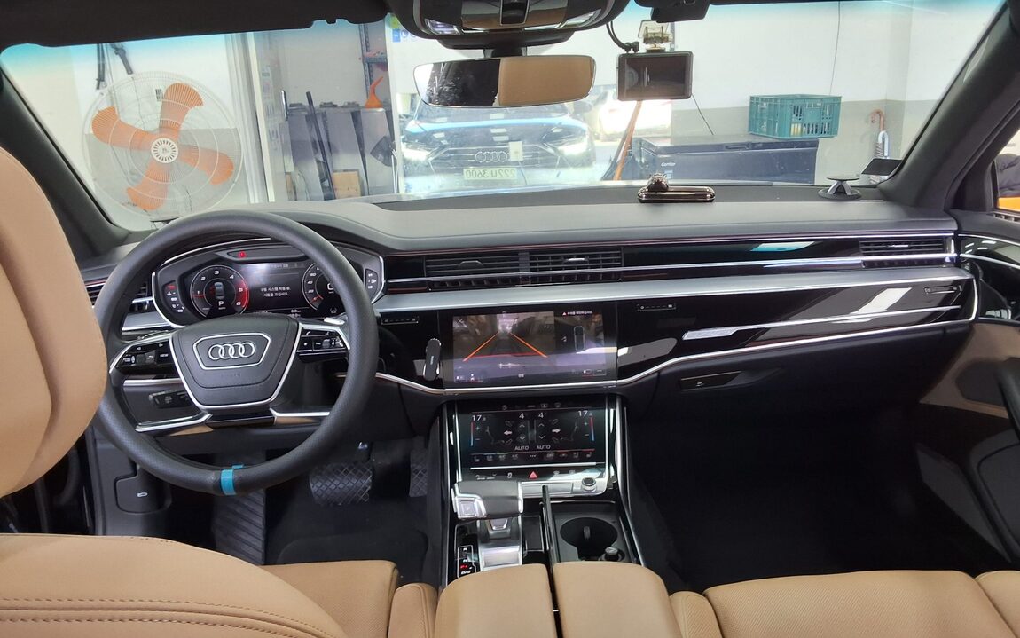 AUDI A8 (4TH GEN) L 50 TDI QUATTRO 2021 - zdjęcie 11