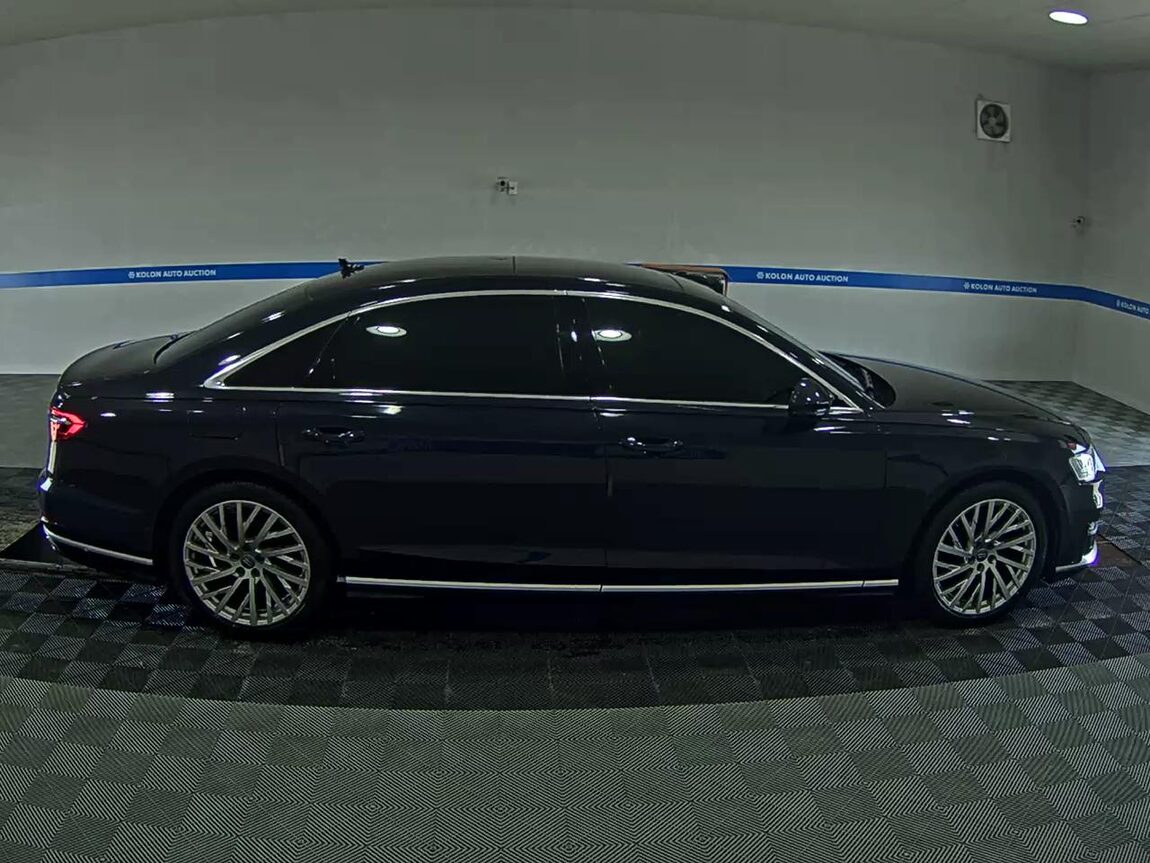 AUDI A8 (4TH GEN) L 50 TDI QUATTRO 2021 - zdjęcie 4