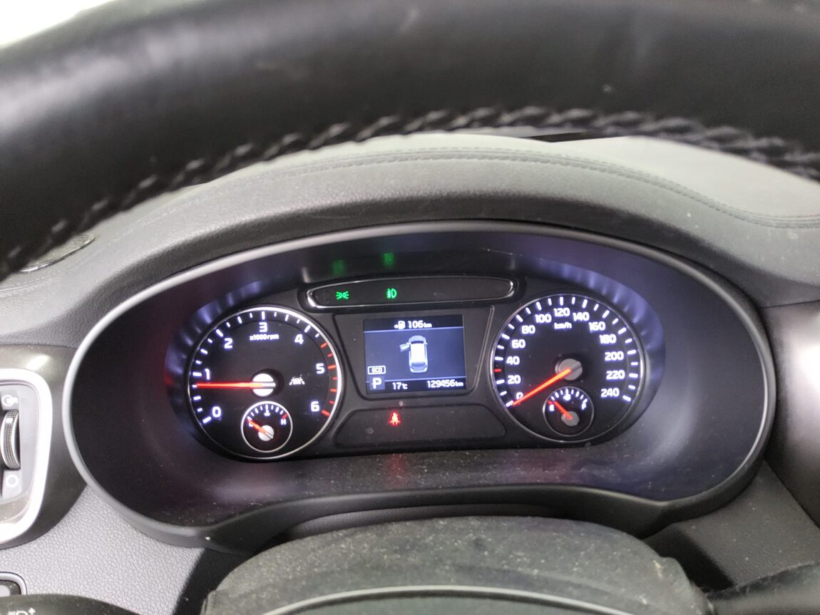 KIA THE NEW SORENTO DIESEL R2.0 2WD NOBLESSE 2020 - zdjęcie 9