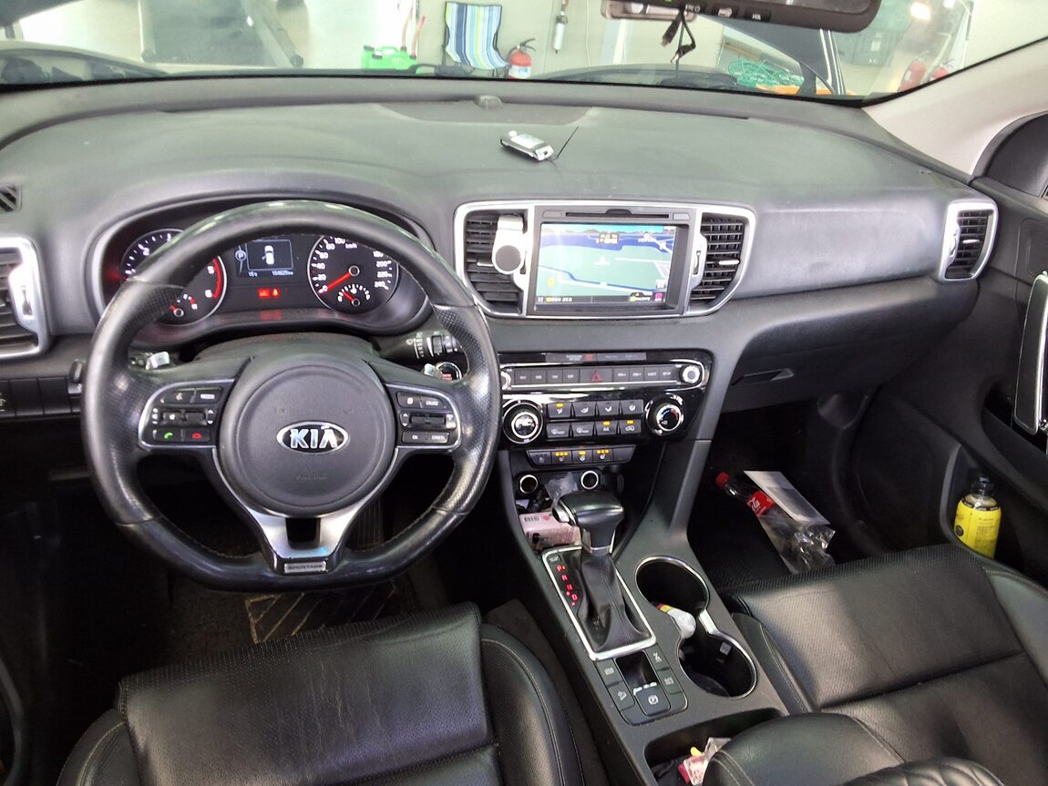 KIA NEW SPORTAGE R2.0 4WD NOBLESSE 2016 - zdjęcie 11