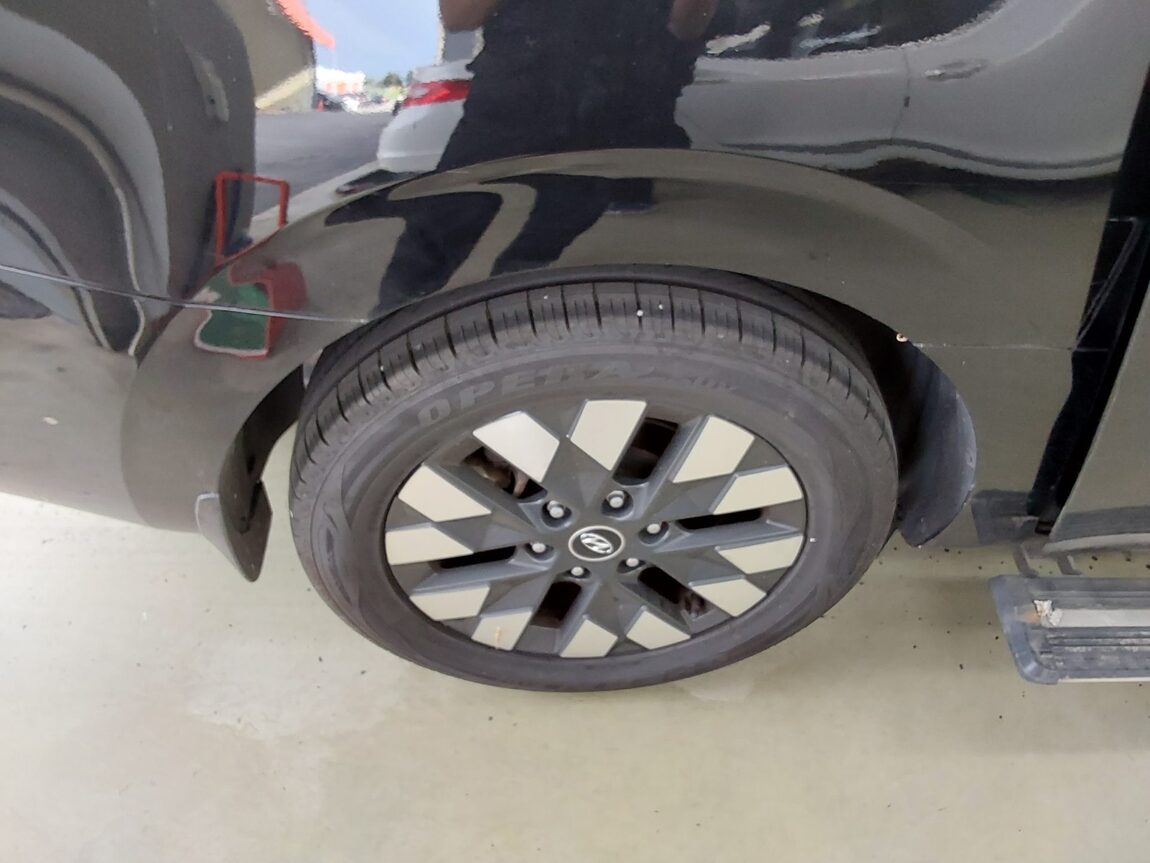 HYUNDAI STARIA 3.5 LPG LOUNGE 7-SEATER INSPIRATION 2022 - zdjęcie 24
