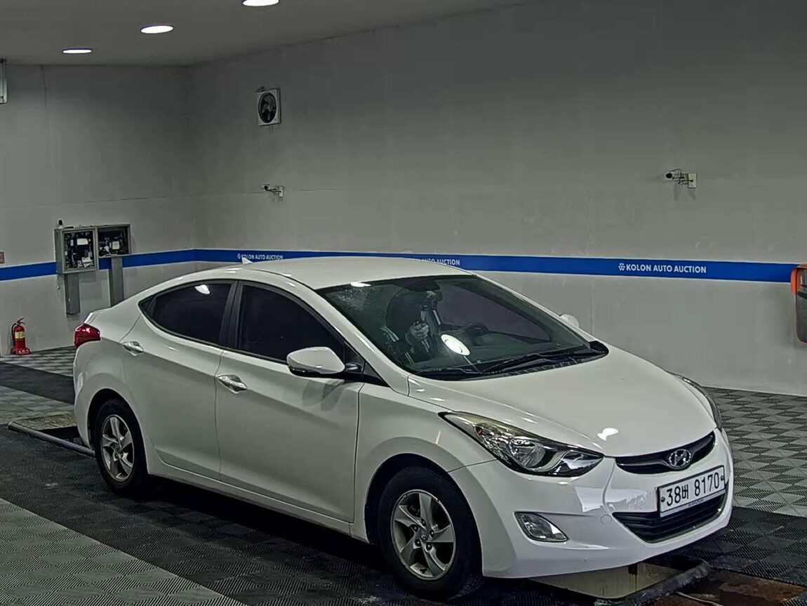 HYUNDAI AVANTE MD M16 GDi DELUXE 2012 - zdjęcie 3