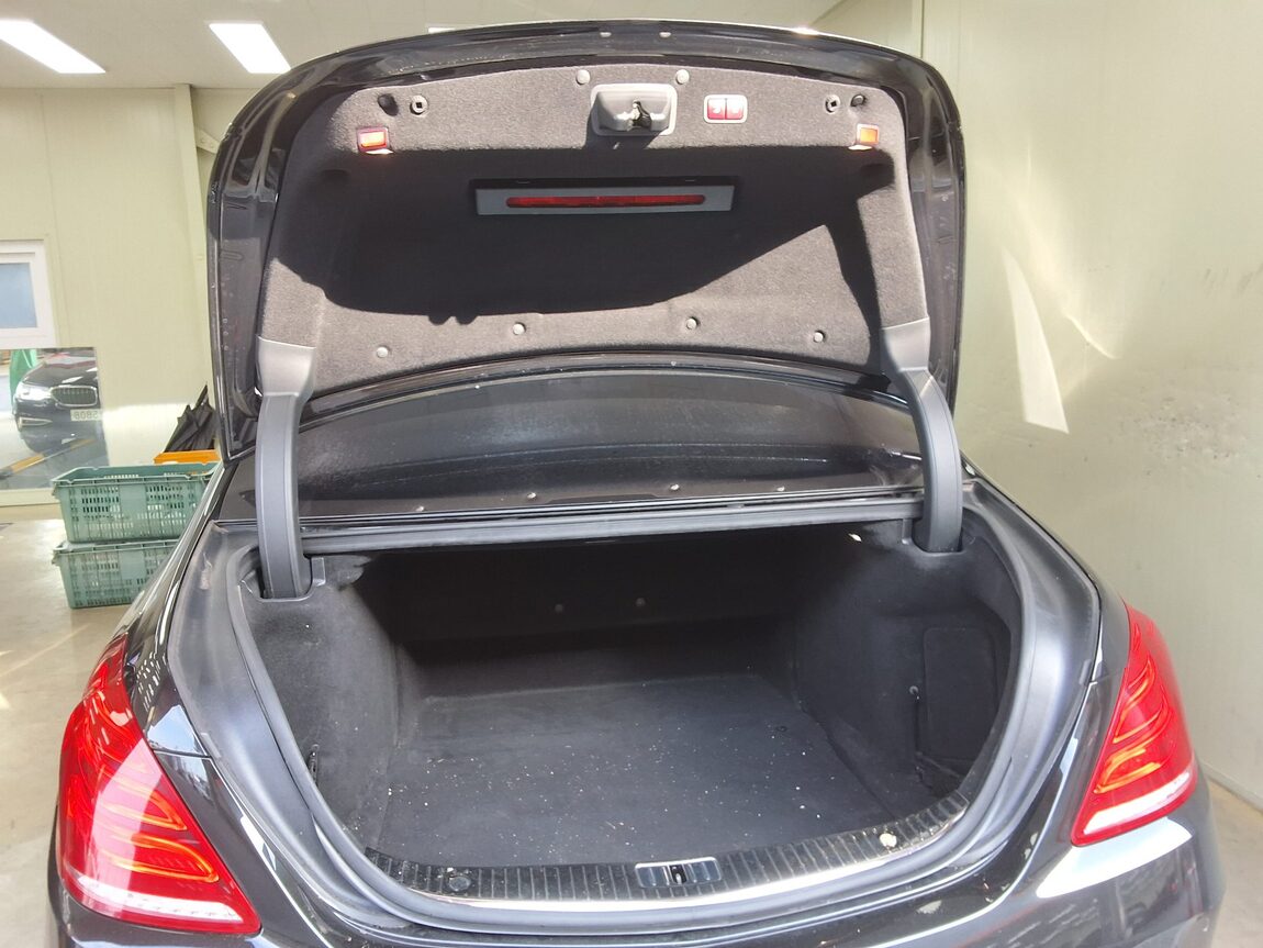 MERCEDES-BENZ S-CLASS (6TH GEN) S500L 4MATIC 2015 - zdjęcie 16