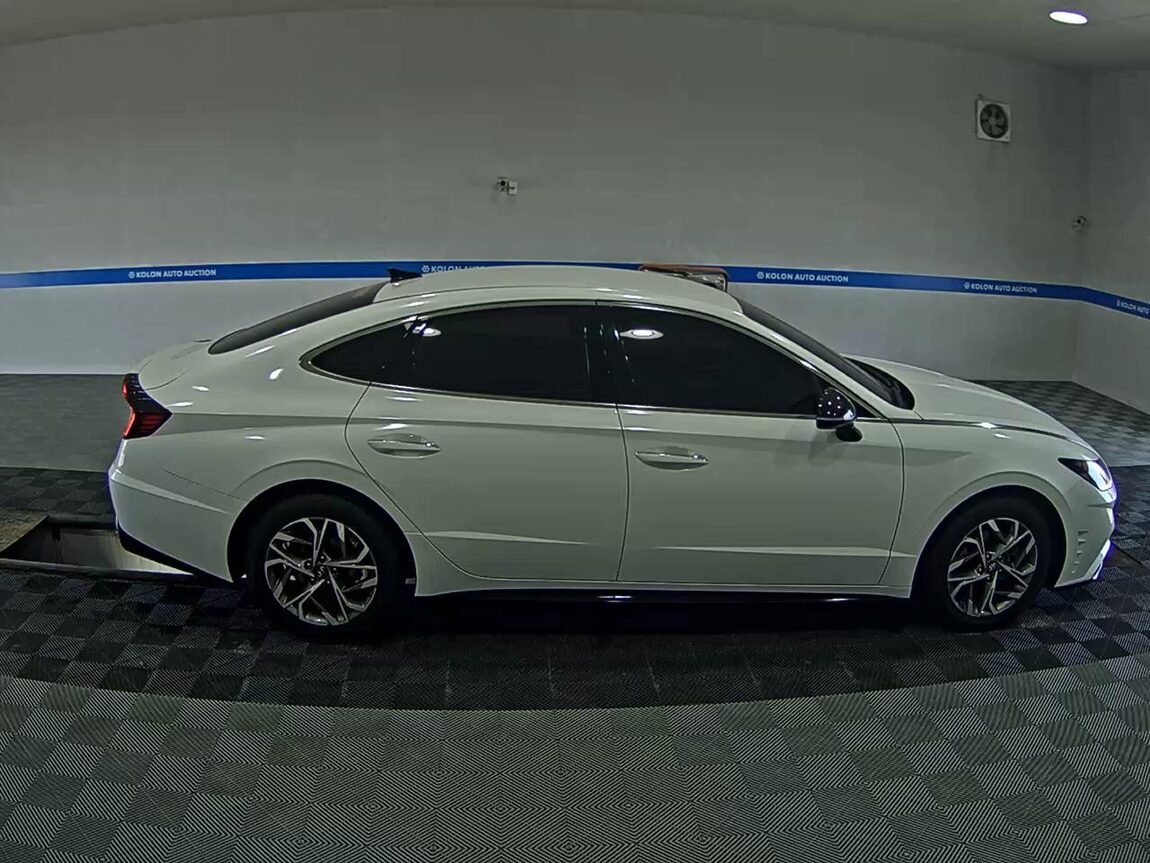 HYUNDAI SONATA (DN8) G2.0 MODERN 2022 - zdjęcie 4